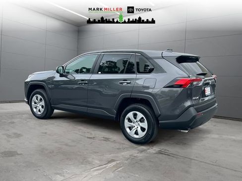 Certified 2023 Toyota RAV4 LE FWD image 3