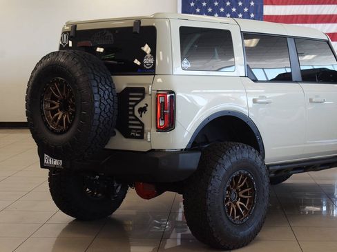 Used 2025 Ford Bronco Outer Banks AWD/4WD image 56