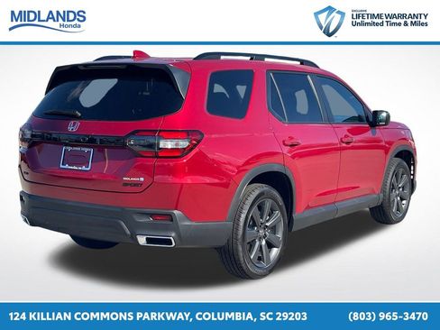 New 2025 Honda Pilot Sport image 7