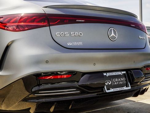 Used 2023 Mercedes-Benz EQS 580 4MATIC Sedan image 13