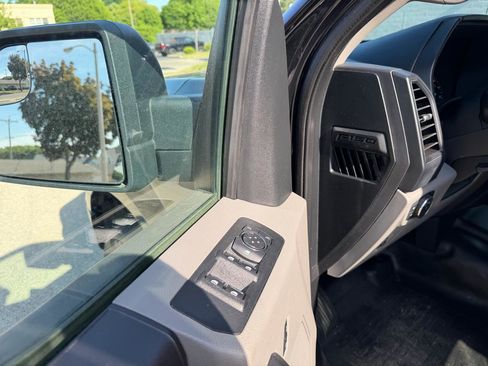 Used 2019 Ford F150 XL w/ Equipment Group 101A Mid AWD/4WD image 9