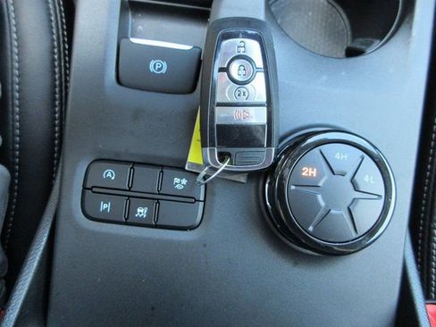 Used 2024 Ford Ranger Lariat image 18