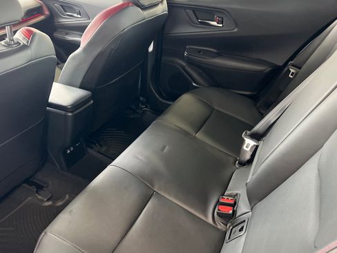 New 2026 Toyota Prius Plug-In Hybrid image 9