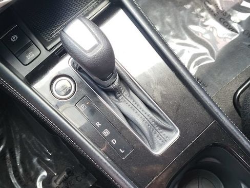 Certified 2024 Nissan Kicks SV FWD image 18