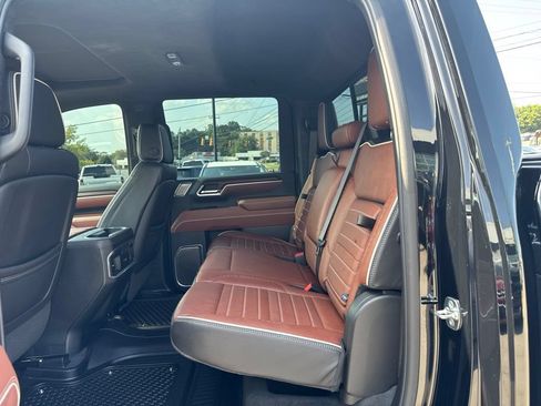 Used 2025 GMC Sierra 2500 Denali Ultimate w/ Max Trailering Package AWD/4WD image 24