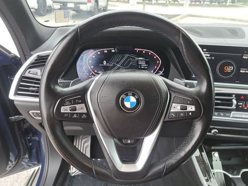 Used 2020 BMW X5 sDrive40i w/ Executive Package image 19