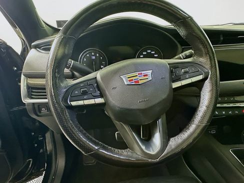 Used 2020 Cadillac XT4 Sport image 11