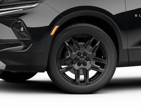 New 2026 Chevrolet Blazer LT w/ Convenience Package FWD image 8