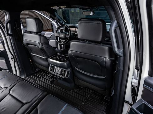 Used 2025 Ford F150 Platinum AWD/4WD image 32