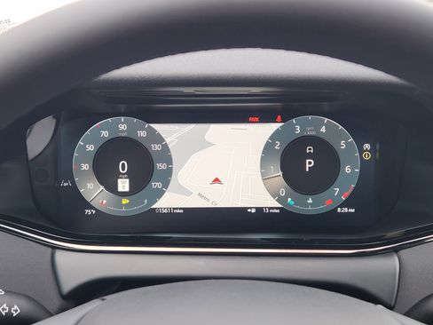 Certified 2024 Land Rover Range Rover Evoque Dynamic SE AWD/4WD image 12