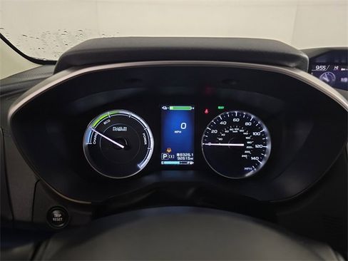 Used 2022 Subaru Crosstrek Hybrid w/ Popular Package #2A image 11