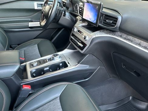 Certified 2022 Ford Explorer Timberline image 18
