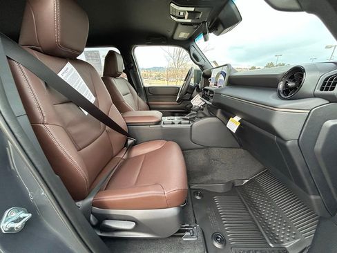 Used 2026 Toyota Land Cruiser image 29