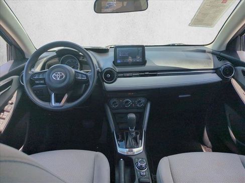 Certified 2019 Toyota Yaris LE FWD image 16