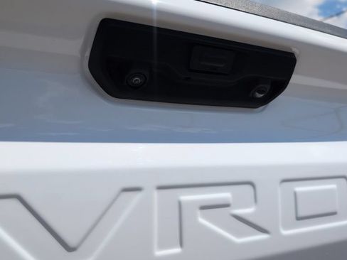 Used 2023 Chevrolet Silverado 1500 LT AWD/4WD image 23