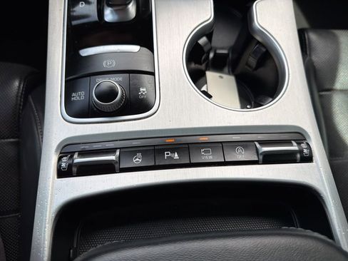 Used 2019 Kia Stinger GT2 image 19