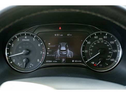 Used 2024 INFINITI QX80 Luxe image 22