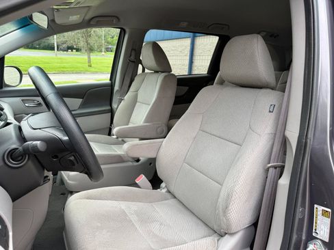 Used 2016 Honda Odyssey LX image 12