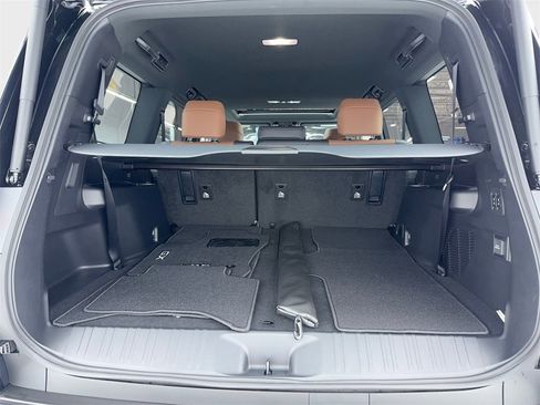 Used 2026 Lexus GX 550 image 16