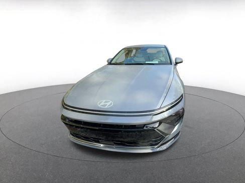 Used 2025 Hyundai Sonata SEL image 3