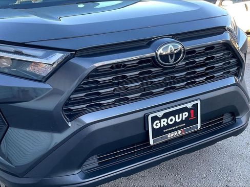 Used 2025 Toyota RAV4 LE image 28
