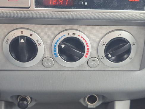 Used 2007 Toyota Tacoma PreRunner RWD image 30