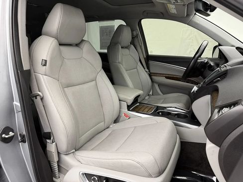 Used 2020 Acura MDX SH-AWD w/ Technology Package image 3