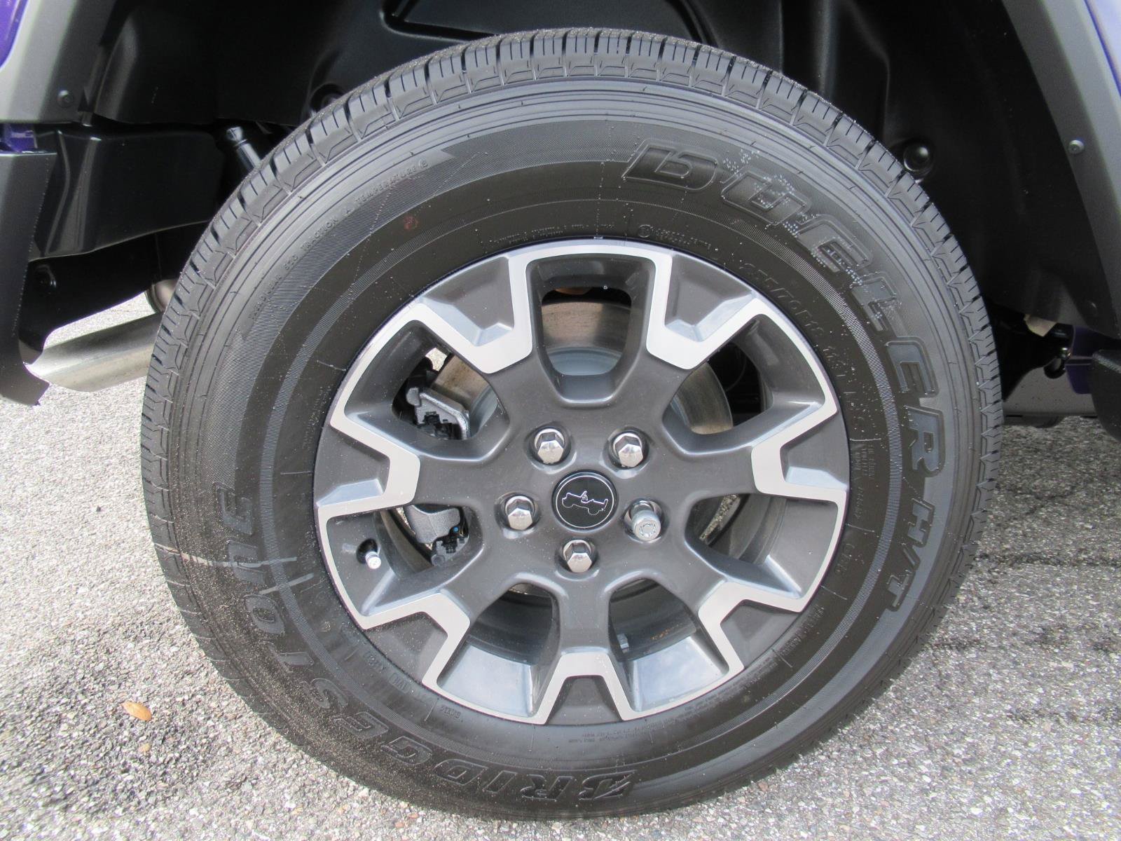 New 2026 Jeep Wrangler Unlimited Sahara AWD/4WD image 8