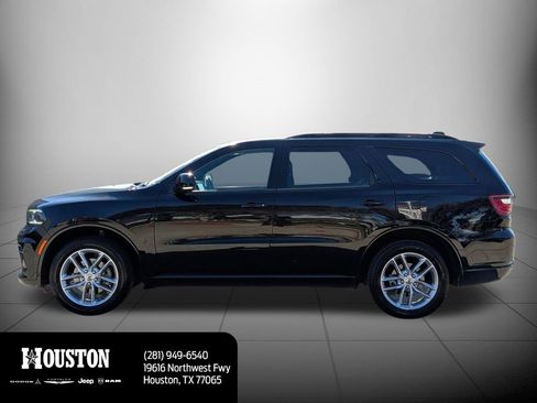 Used 2023 Dodge Durango GT image 6