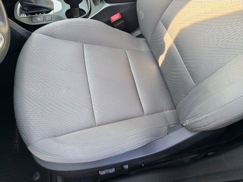 Used 2018 Hyundai Santa Fe Sport w/ 2.4L Value Package 02 image 23