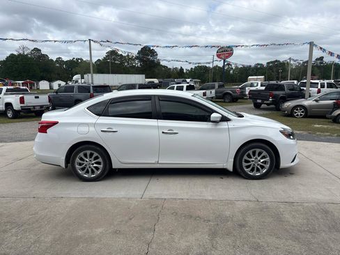 Used 2019 Nissan Sentra SV w/ Protection Package image 4