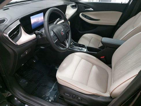 Used 2024 Buick Encore GX Avenir w/ Avenir Technology Package FWD image 16