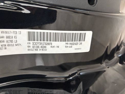 Used 2013 FIAT 500 Pop image 25