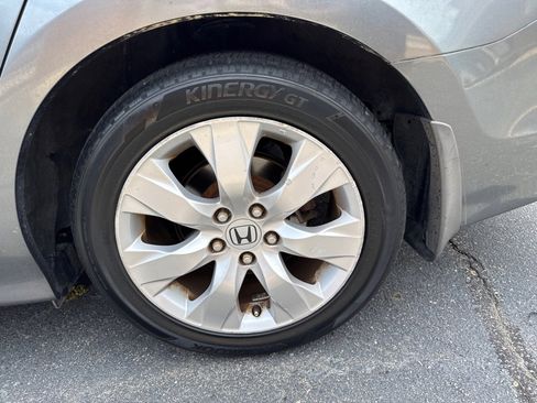Used 2009 Honda Accord EX image 17