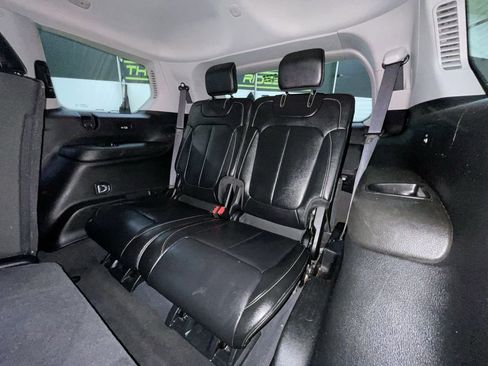 Used 2023 Jeep Grand Cherokee L Limited image 29