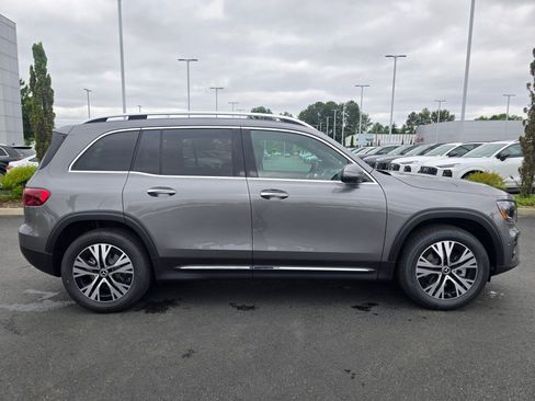 New 2026 Mercedes-Benz GLB 250 4MATIC image 7