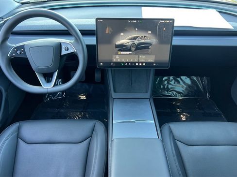 Used 2025 Tesla Model 3 Long Range image 13