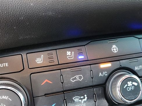 Certified 2023 Dodge Durango R/T image 27