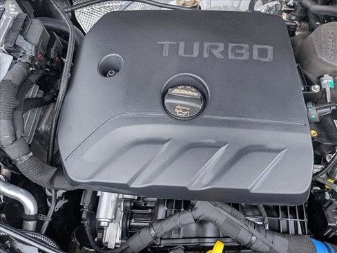 New 2026 Buick Encore GX Sport Touring AWD/4WD image 15
