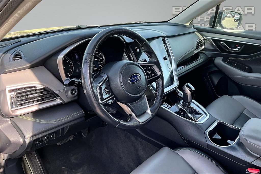 Used 2021 Subaru Outback Onyx Edition XT w/ Popular Package #2 AWD/4WD image 14