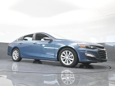 Used 2025 Chevrolet Malibu LT FWD image 60