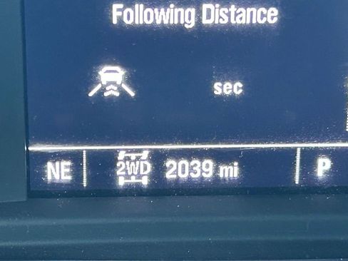 Used 2025 Chevrolet Silverado 2500 Custom w/ Custom Convenience Package image 32