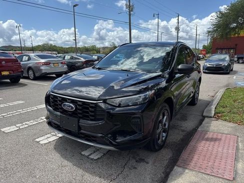 Used 2024 Ford Escape ST-Line AWD/4WD image 4