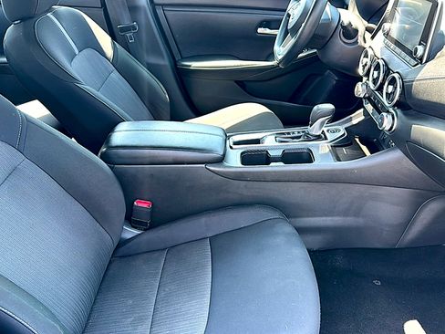 Used 2025 Nissan Sentra SV FWD image 24