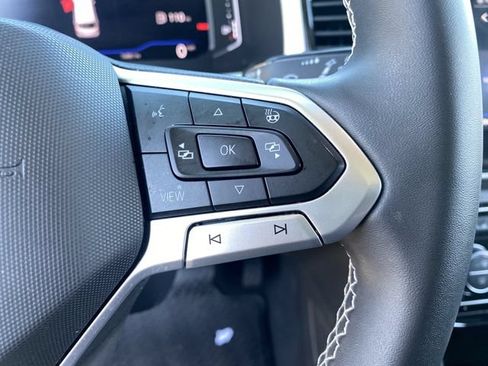 Used 2021 Volkswagen Atlas SEL FWD image 35