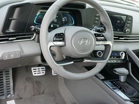New 2026 Hyundai Elantra SEL Sport Premium FWD image 9