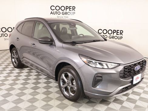 New 2024 Ford Escape ST-Line AWD/4WD image 1