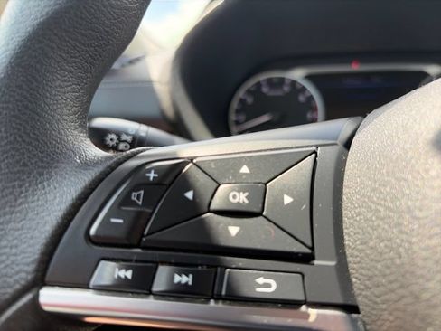 Used 2024 Nissan Sentra SV FWD image 14
