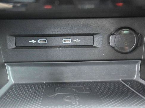 Used 2022 Volkswagen Taos SEL AWD/4WD image 24