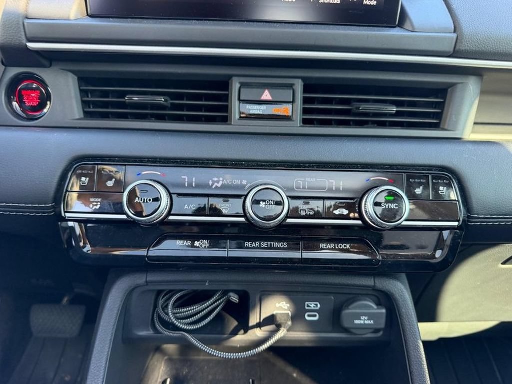 Used 2025 Honda Pilot Elite image 19